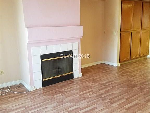 3rd image of 5300 Velazco Ln