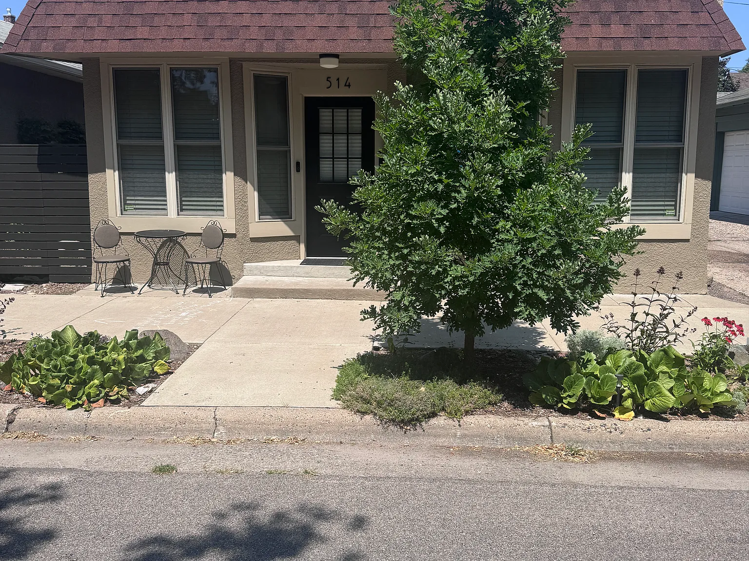 514 W 39th St — Photo 2