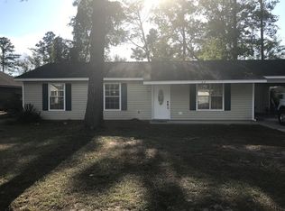 28 Shar Mel Re Ln, Crawfordville, FL 32327