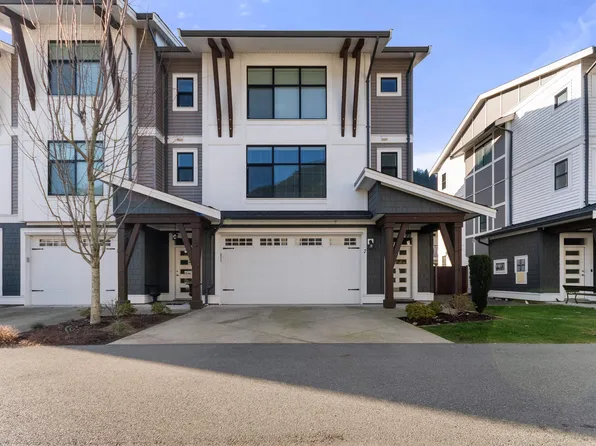 386 Pine Ave #7, Harrison Hot Springs, BC V0M 1A3