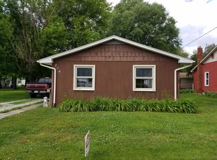 314 W Samuel St, Assumption, IL 62510