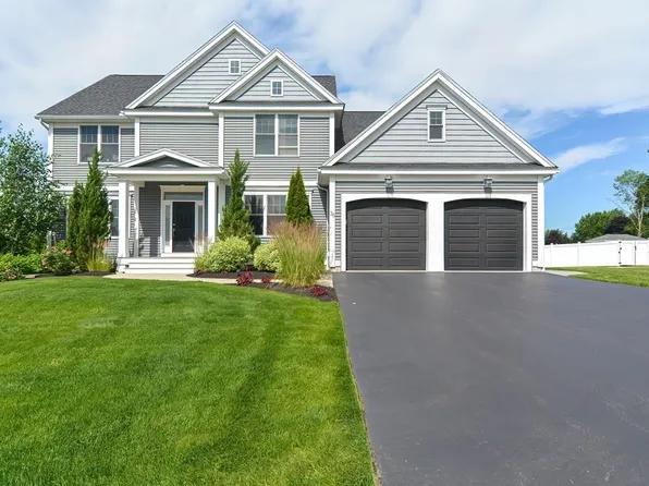 36 Winship Dr, Stoneham, MA 02180