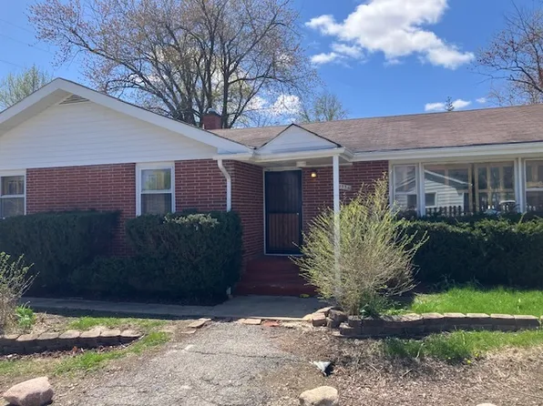 1336 Ardmore Dr, Round Lake Beach, IL 60073