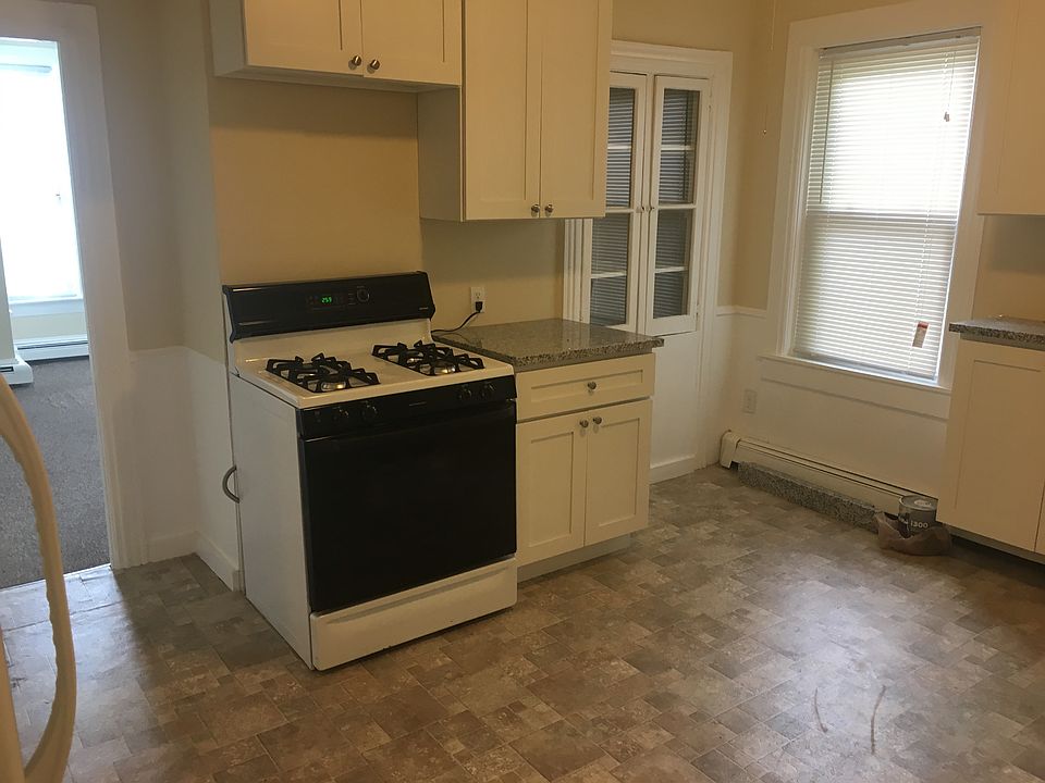 1st image of 201 Whittier Ave #1