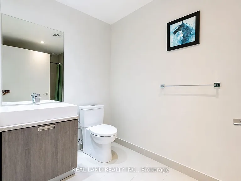 246 Logan Ave #303 — Photo 6