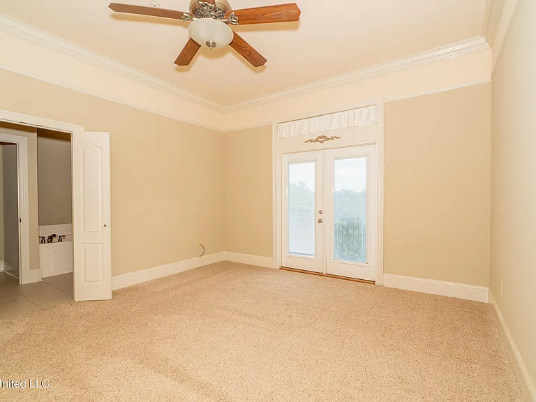 8 Oak Alley Ln — Photo 16