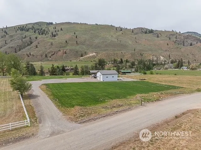 11 Ross Road photo 1