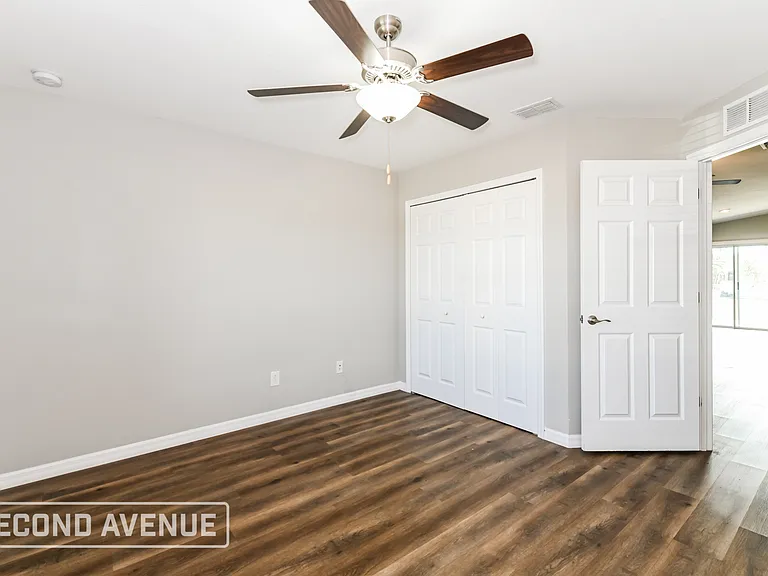 108 NW 26th St — Photo 14
