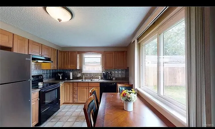 59 Patsy Ln #LEFT — Photo 10