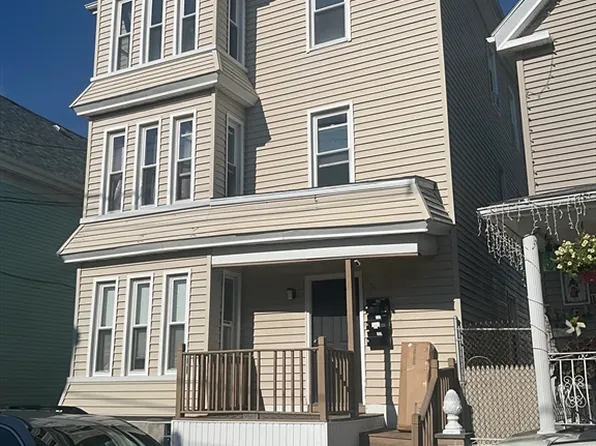 74 Acushnet Ave, New Bedford, MA 02740