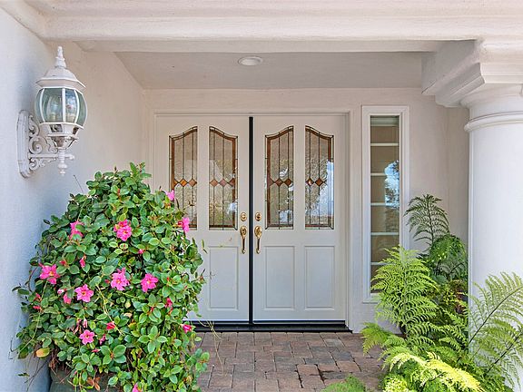 2nd image of 12233 Avenida Consentido