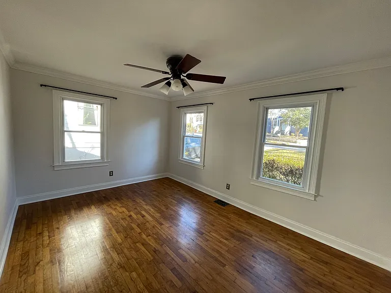 156 Murray Hill Ave — Photo 5