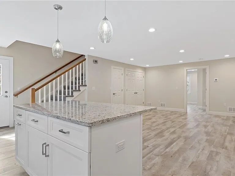 595 Saint Paul St #1 — Photo 9