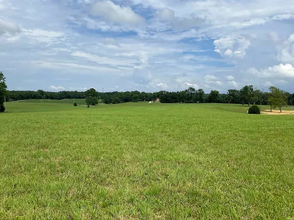 2057 E Charles Way, Bloomington, IN 47401