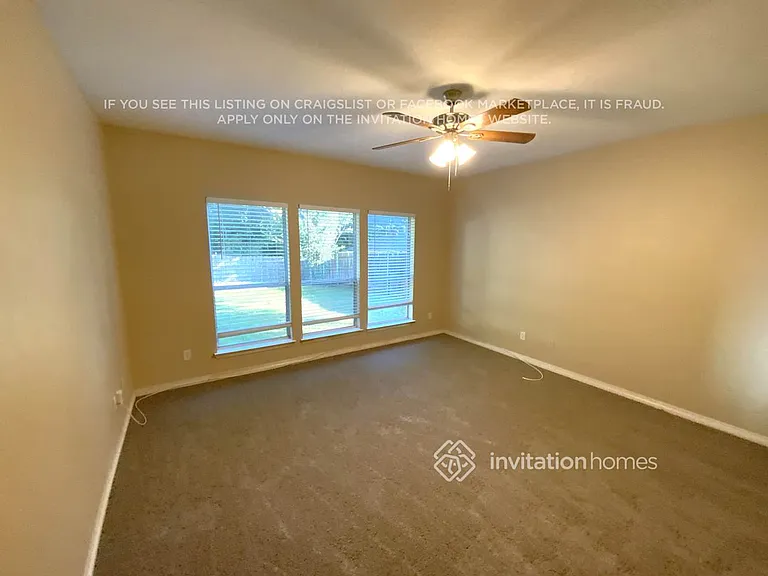 2218 Summer Brook Dr — Photo 4