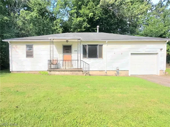 6118 Gladys Ave, Elyria, OH 44035