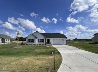 128 Grace Ridge Ct, Benson, NC 27504