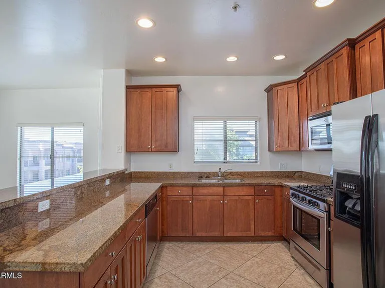 5450 E Deer Valley Dr #4198 — Photo 4