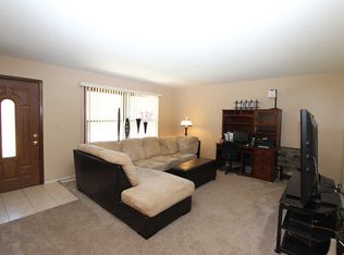 1005 Partridge Ln, Lake Zurich, IL 60047