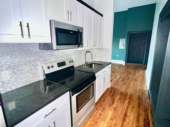 5th image of 1501 S 17th St #3I9