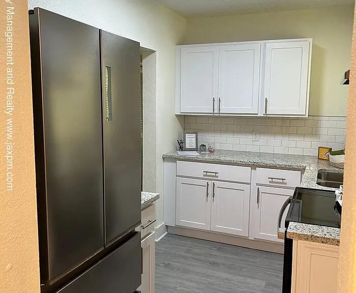 2540 Orchard St — Photo 9