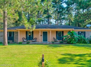 7860 Tower Dr, Mobile, AL 36619