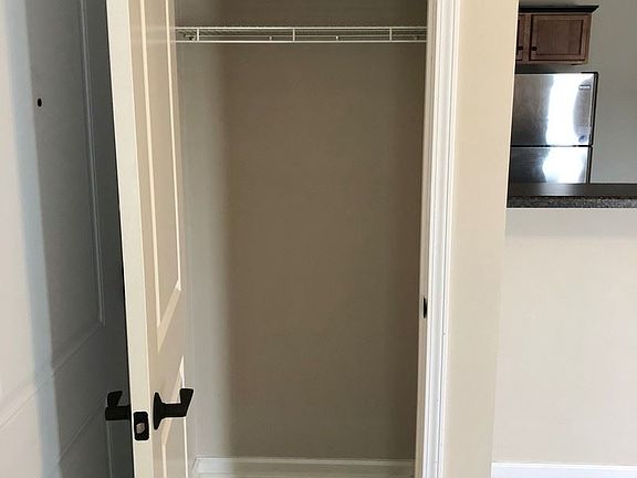 3rd image of 2782 Fitzgerald Industrial Dr APT D8
