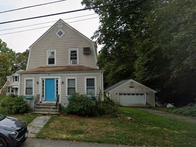 61 Monroe St, Abington, MA, 02351