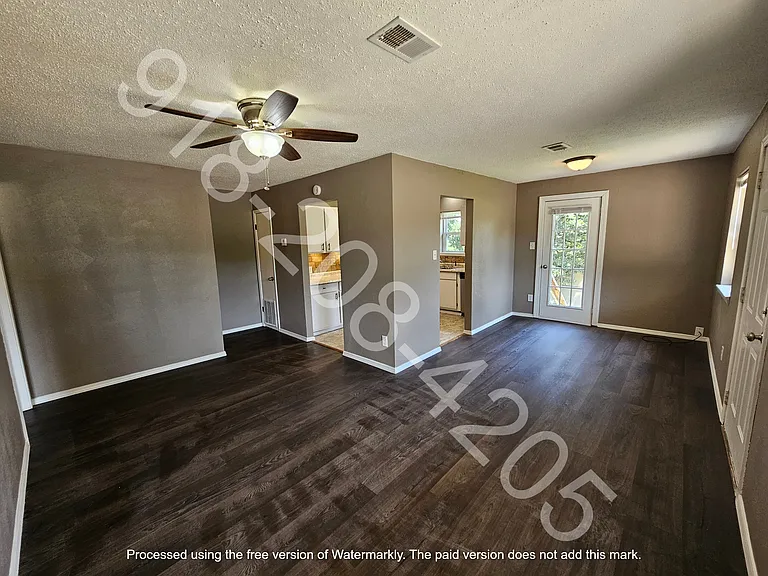 1601 N Hills Blvd #1603 — Photo 1