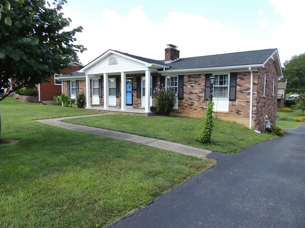 206 Bellwood Ct, Frankfort, KY 40601