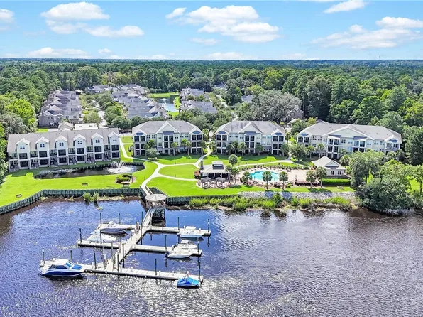 2707 River Oaks Drive, Richmond Hill, GA 31324