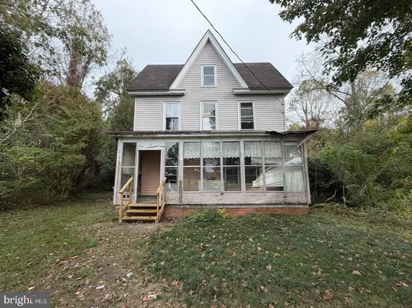 5923 George Island Landing Rd, Stockton, MD 21864