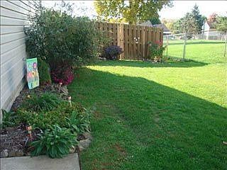2nd image of 981 Nadine Dr