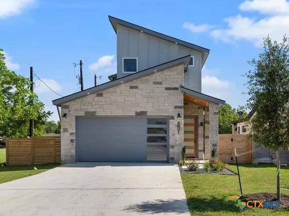 501 E Burton St, Manor, TX 78653