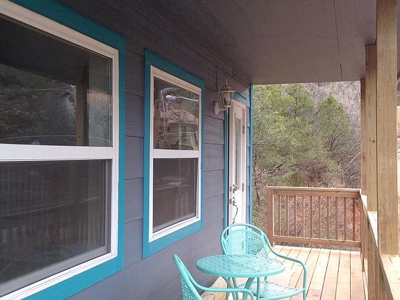 Front porch, covered
