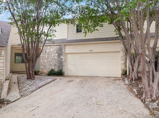 8408 Echo Creek Ln, San Antonio, TX 78240
