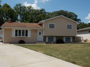 14323 Riskin Rd, Cedar Lake, IN 46303