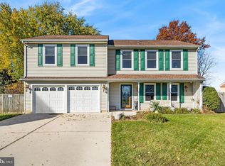 635 S Queen Anne Dr, Fairless Hills, PA 19030