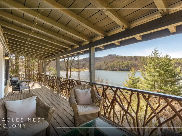 25 Black Walnut Drive, Glenville, NC 28736