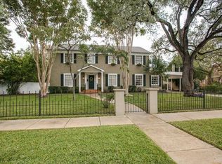 2136 W Summit Ave, San Antonio, TX 78201