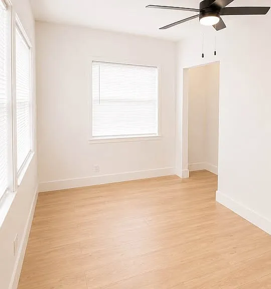 410 S Ocean Breeze #2 — Photo 8