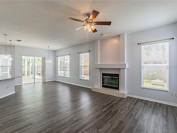 3rd image of 12410 Bristol Commons Cir
