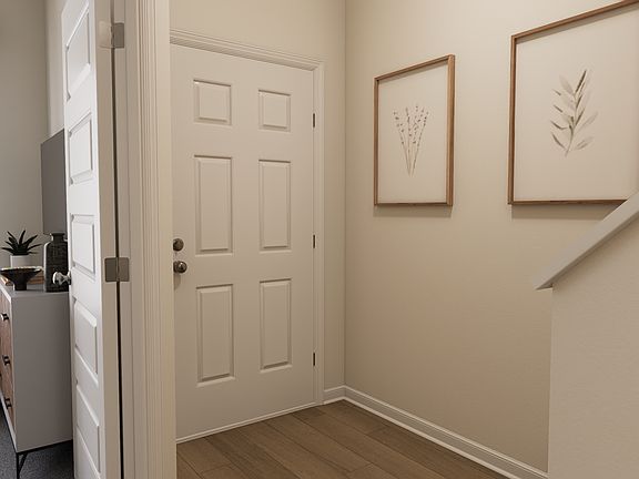 001 HHHunt Homes Harper Foyer