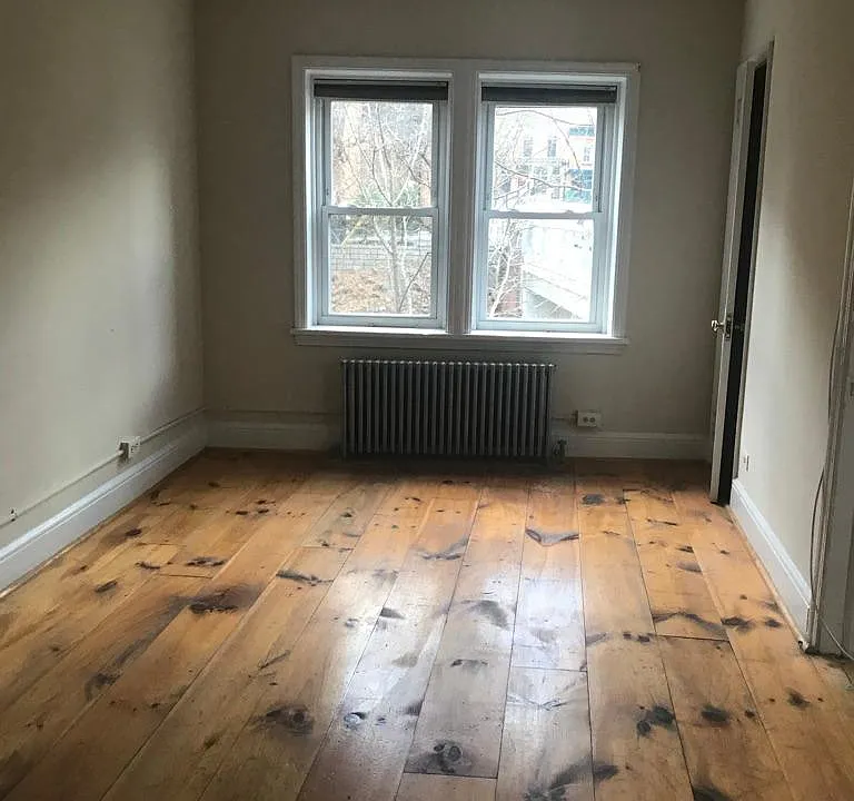 15 E Main St #1
