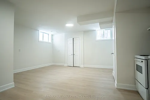 118 Fairholme Ave #2 Photo 1
