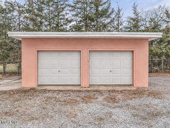 5th image of 507 Adamston Road