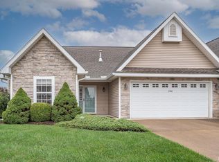 1540 S Arbor Ridge Ct, Bloomington, IN 47403