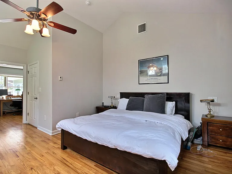 50 Woodmere Ln — Photo 11