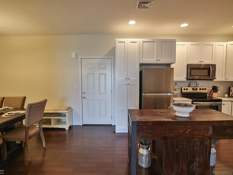 416 N 5th St #2 — Photo 1