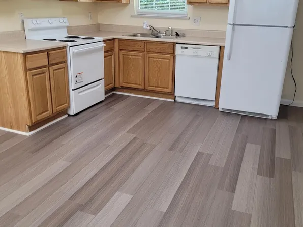 1312 Ely Rd APT 6, Hixson, TN 37343